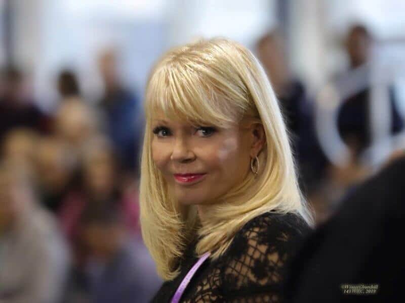Vicki Seiler-Cushman - 2023 WKC Dog Show Junior Showmanship Judge