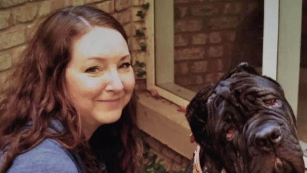 Charina DeFur with a Neapolitan Mastiff