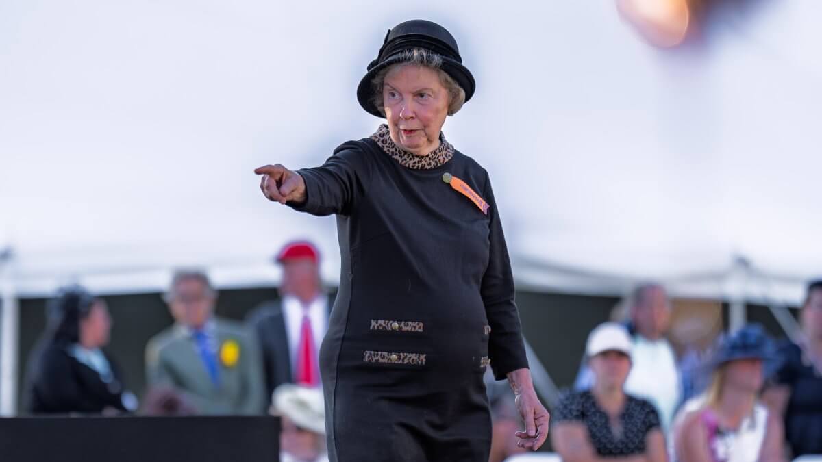 Lorraine Bisso - 2025 Morris & Essex Kennel Club Sporting Group Judge