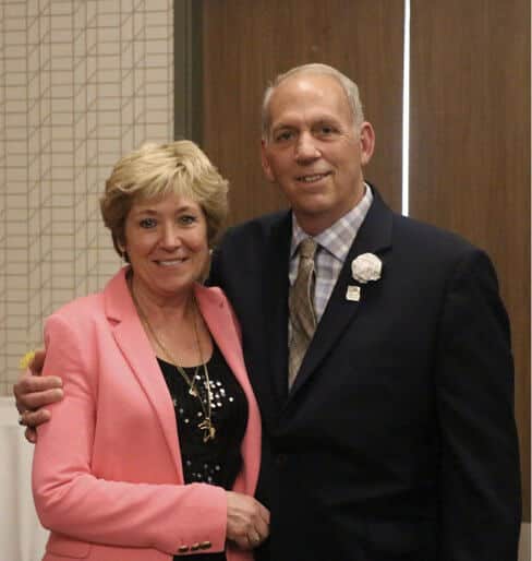 The Quarter Century Collie Group Honors Larry Willeford with the Right Stuff Award The Quarter Century Collie Group Honors Larry Willeford with the Right Stuff Award