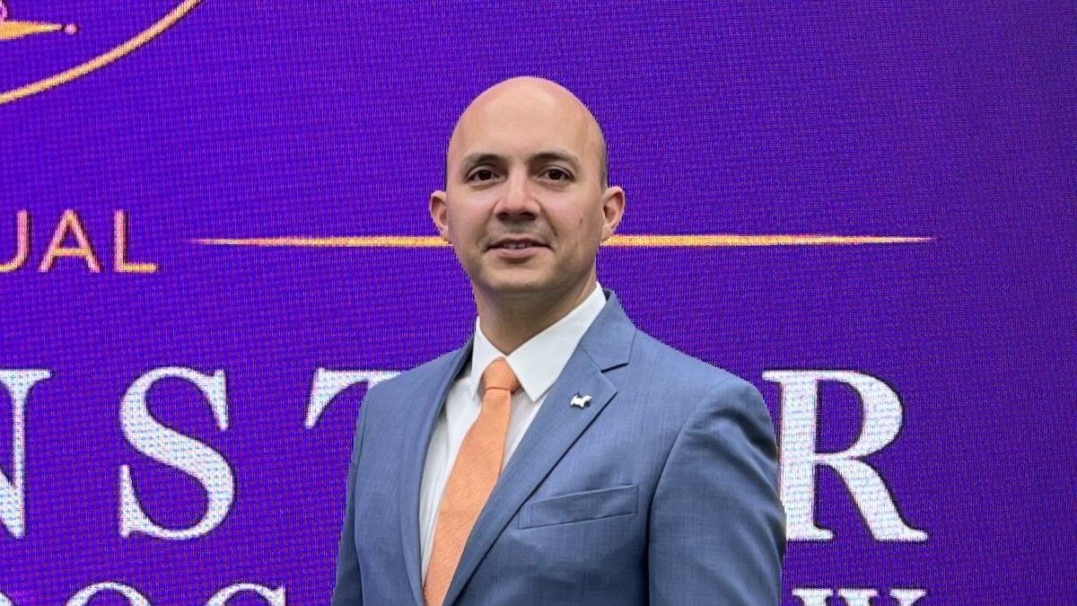 Gerardo Bernard head photo