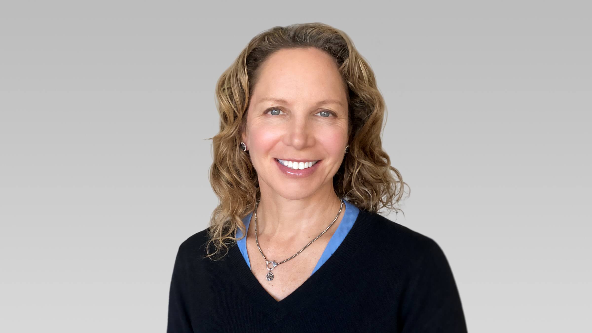 Britt Jung head photo