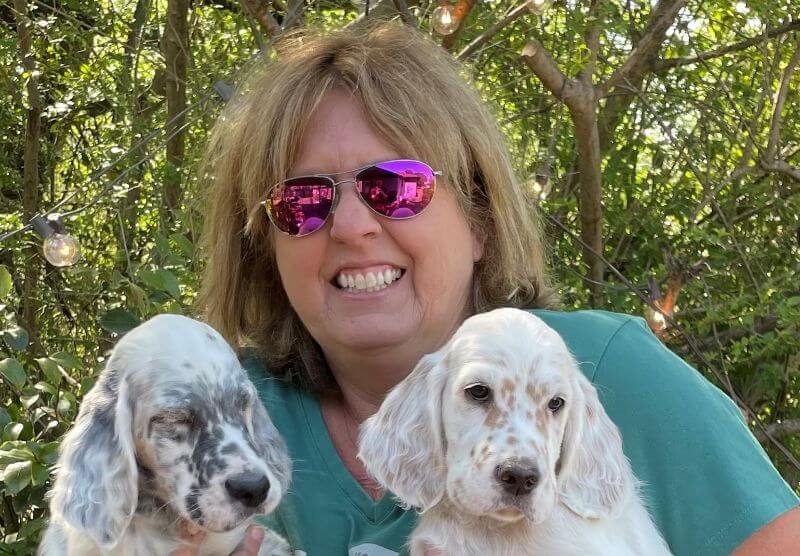 Lori Whorff with her Camellia English Setters