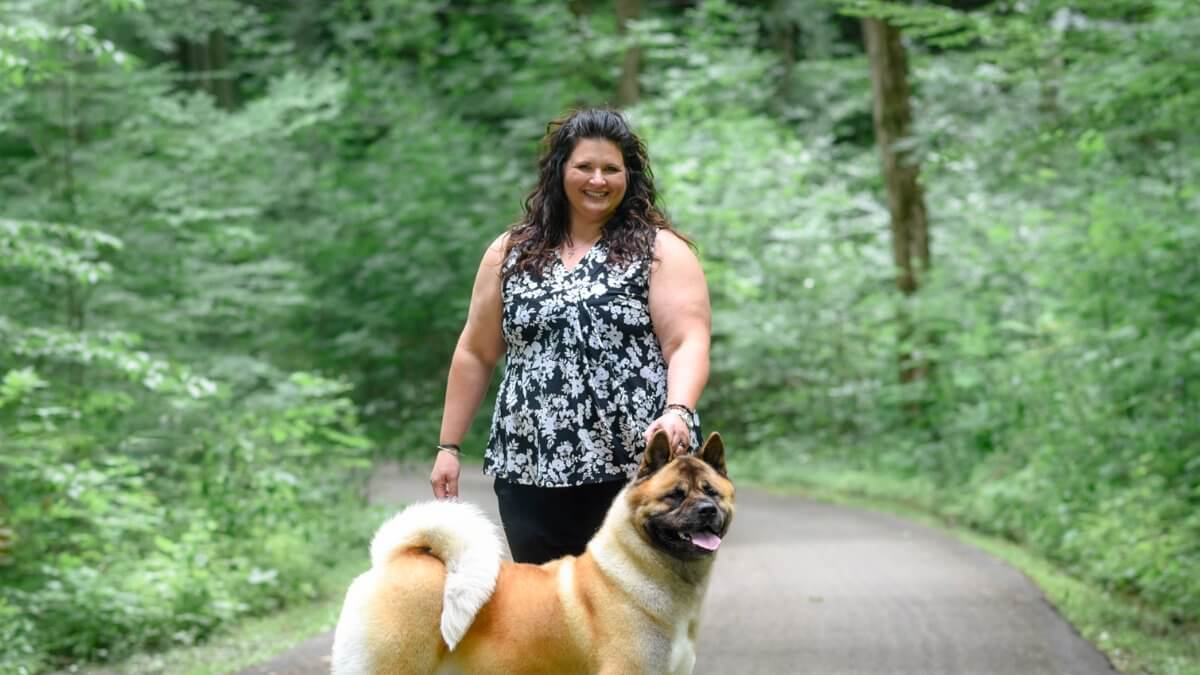 Lynny Benzinger, Breeder of Big Benz Akitas