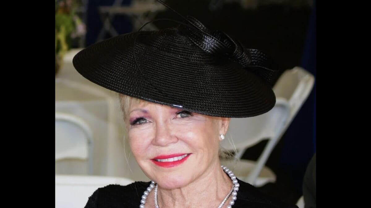 Vicki Seiler-Cushman - 2025 Morris & Essex Kennel Club Working Group Judge