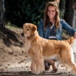 Professional Handler Sammie Lewis with a Golden Retriever