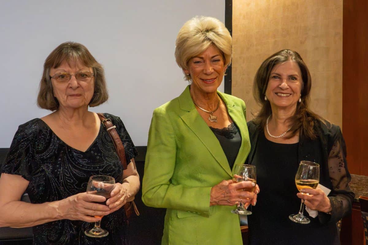 Nadine Beckwith-Olson, QCCG Board Member Leslie Jeszewski, Pat Jung
