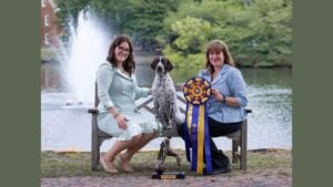 Left to right: Kaitlyn Hand, “Denim” NSC BISS GCHS Quietstorm Designer Genes CA BCAT CGCA TKI, and Dorothea Hand